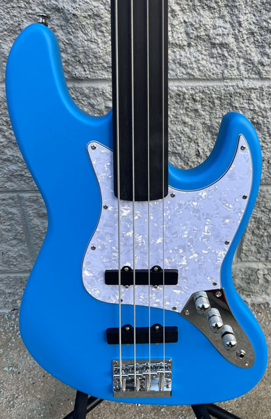 GAMMA Custom JF25-01, Fretless Beta Model, Retro Sonic Blue